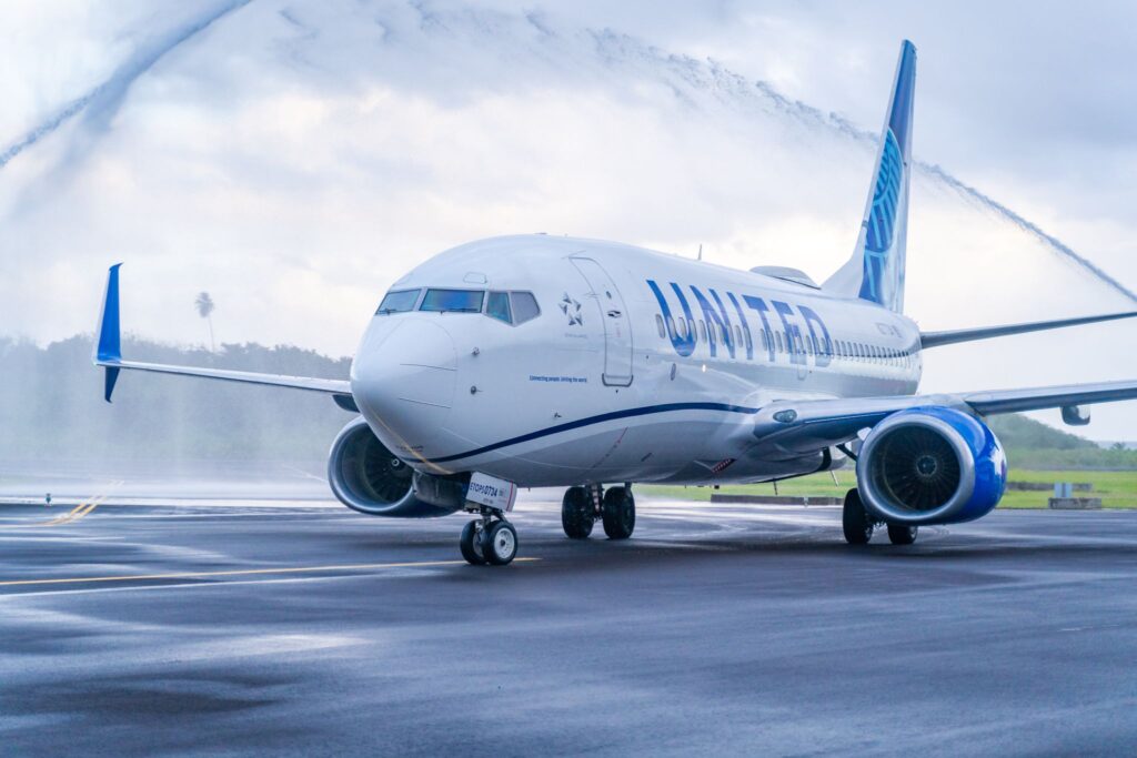 Dominica Celebrates United Airlines’ Inaugural Flight from Newark to Douglas-Charles Airport